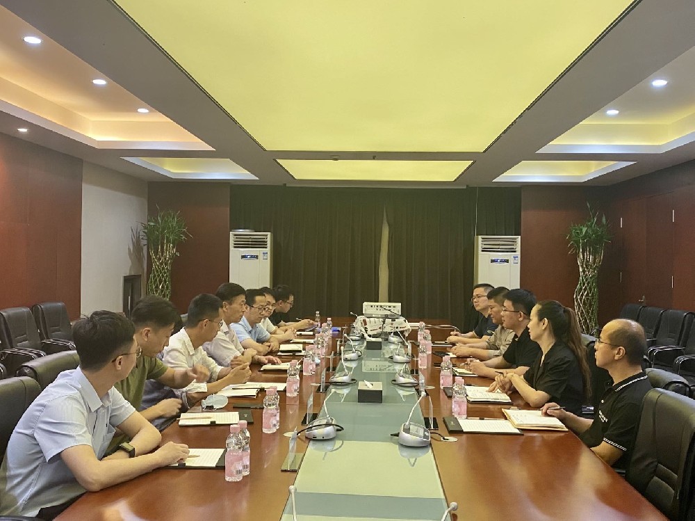 青島市城市更新和城市建設(shè)總指揮部建設(shè)協(xié)調(diào)部一行來訪海驪