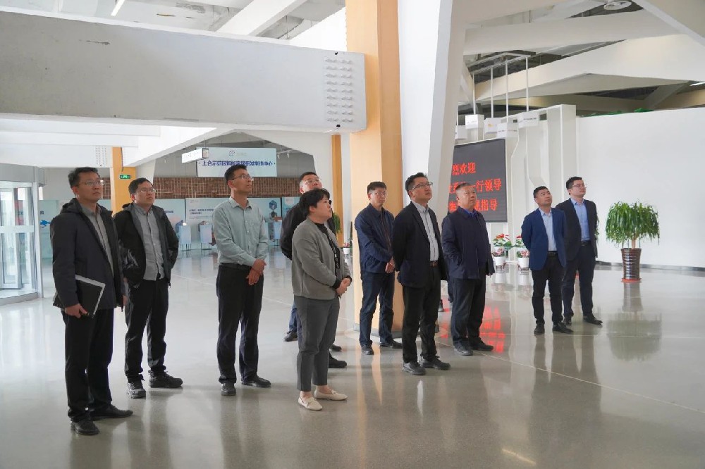 山東省住房和城鄉(xiāng)建設(shè)廳調(diào)研組蒞臨海驪開展智能建造調(diào)研考察